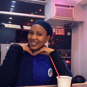 Meet your Posher, Bint